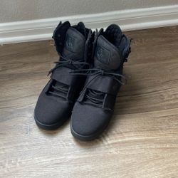 Boots Size 9