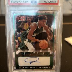 Giannis Auto PSA DNA 10 Numbered To 50