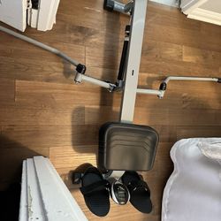 Sunny Health & Fitness Full Motion Rowing Machine
