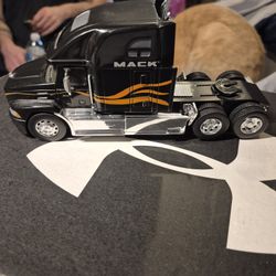 Mack Pull Back Truck