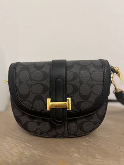 Alie Saddle Bag Coach Purse Open Box