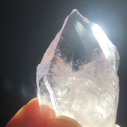 AAAA VS Grade Gemstone Water Clear Quality Amethyst Point Loupe Clean 