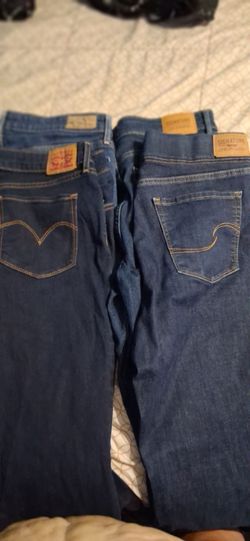 LEVI'S $35 women's size 12
