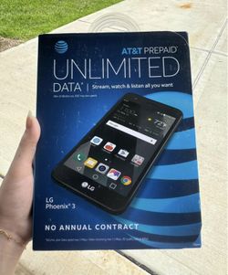 LG Phoenix 3 With 16gb memory Prepaid Cell Phone AT&T Prepaid.