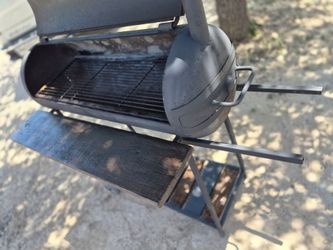 150$$$ bbq pit/azador 150$$