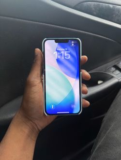 iPhone 13