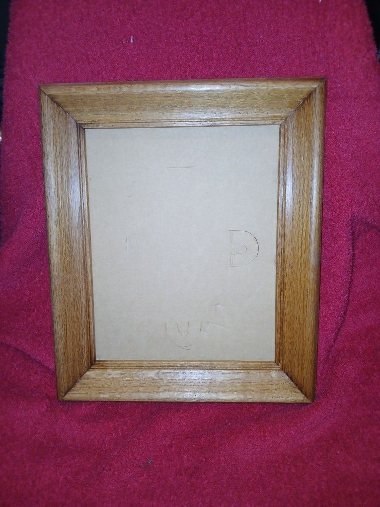 Vintage Oak Picture 8 X 10 Inches