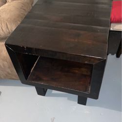 End Table Length 2ft Width 2ft2in 
