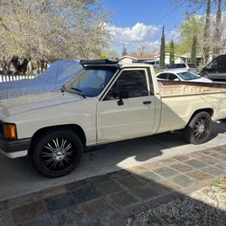 1986 Toyota Pick-Up