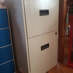 Filing Cabinet 