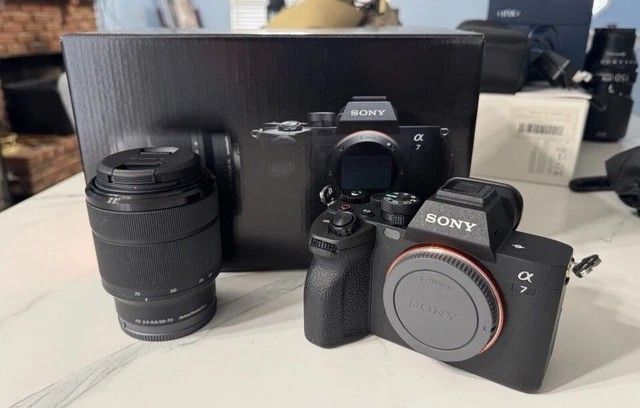 Sony A7 iv Mirrorless camera 