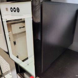 Haier Wine Cooler Used No Racks Inside