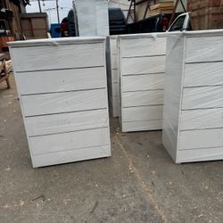 White Dresser 5 Drawer 