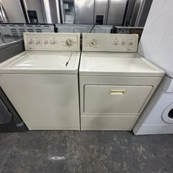 Whirlpool Washer And Dryer (Gas)