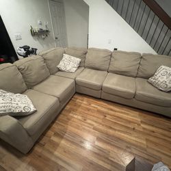 Sectional couch