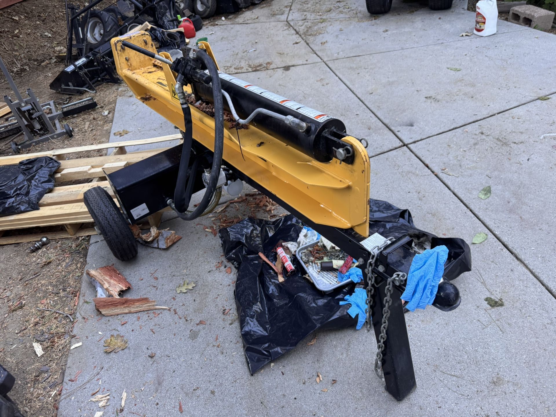 25ton Countyline Log Splitter