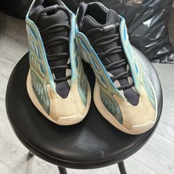 Adidas Yeezy 700 V3 “Arzareth”