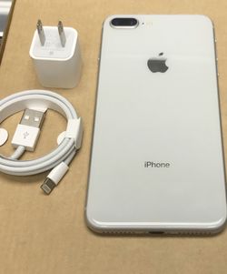 iPhone 8 Plus 64GB Factory Unlocked-Silver