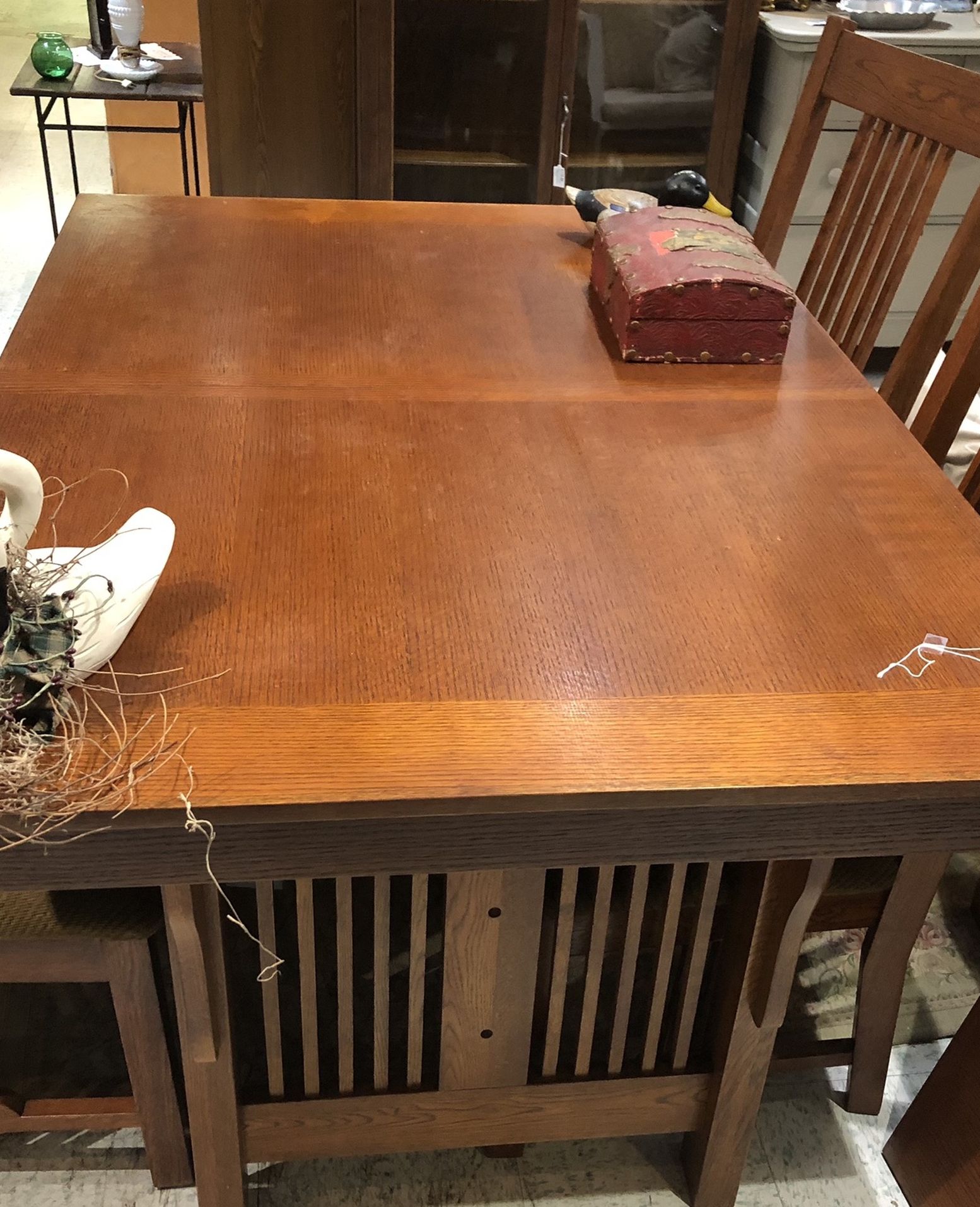 Solid Oak Mission Table 6 Chairs And A Leaf