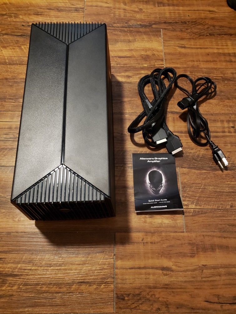 Alienware Graphics Amplifier for Sale in Twentynine Palms, CA