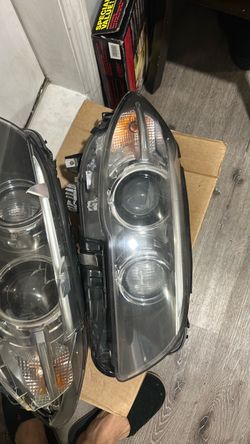 F10 bmw 535 hella headlights with adaptive xenon
