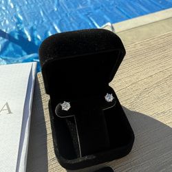 Lab Diamond Stud Earrings Brand New GRA Graded