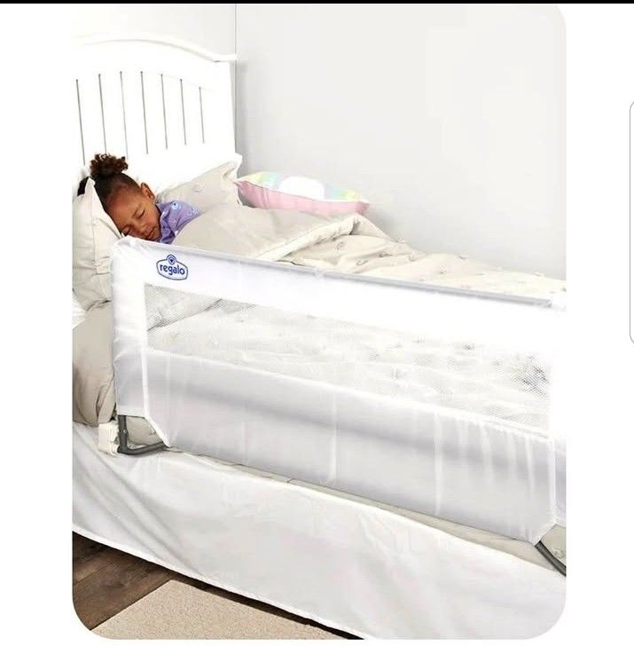 regalo Swing Down Bed Rail, 43” L x 20” Tall
