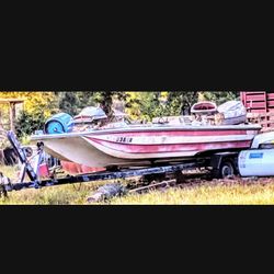 89 bass striker boat