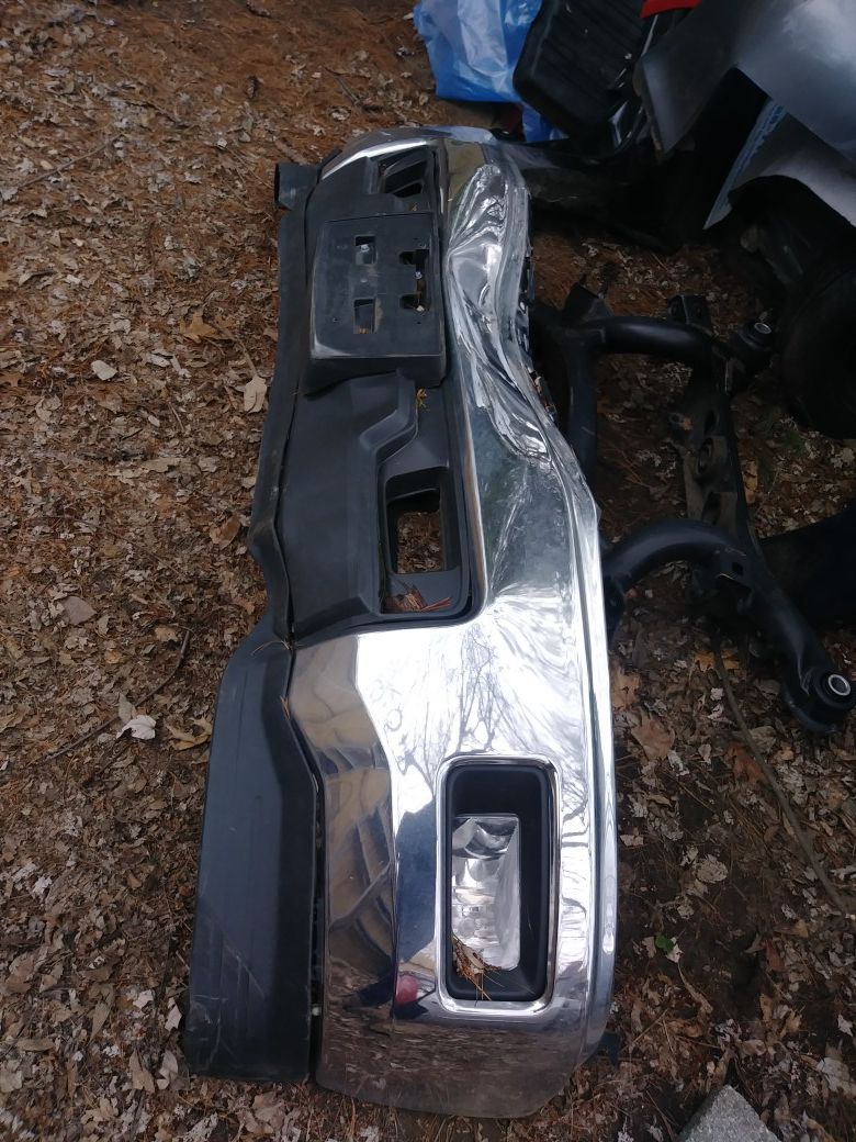 2014 Chevy Silverado front bumper damaged