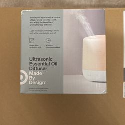 Ultrasonic Oil Diffuser Made by Design Aromatherapy with Light Modes