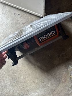 Rigid Tile Saw Like New 