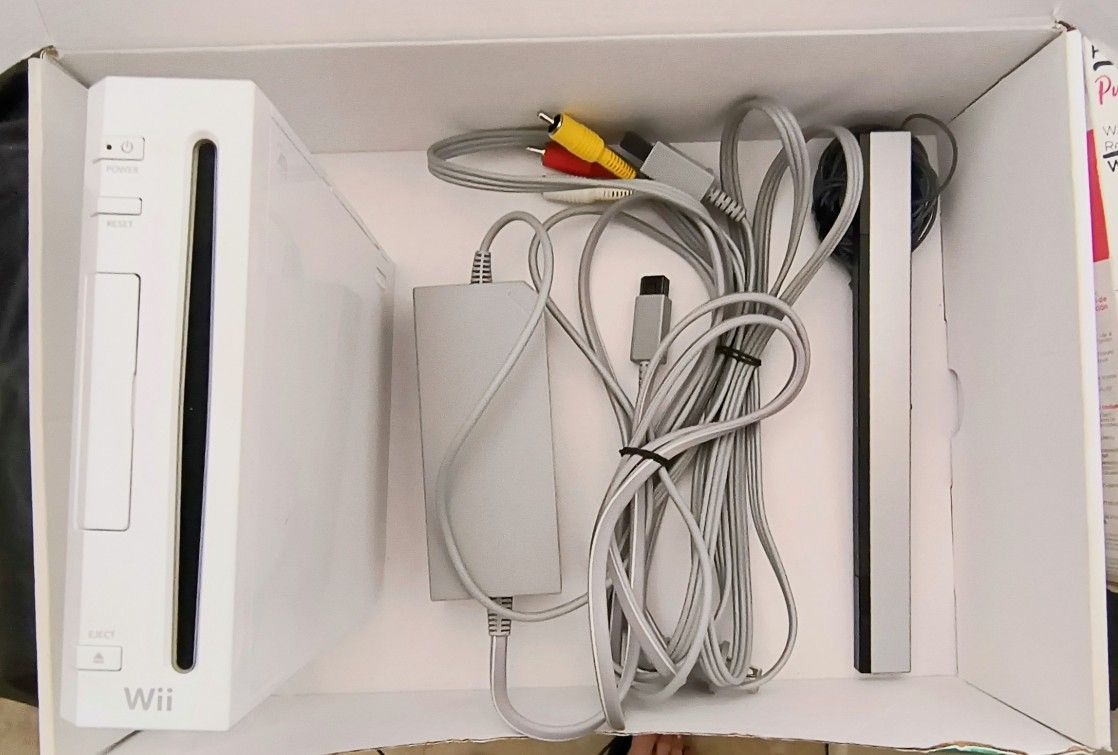 Wii NINTENDO RV 001 $30.00