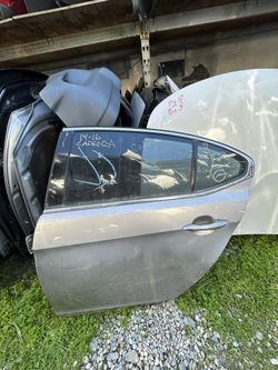 2014-2016 Kia Cadenza Left Driver Rear Door 