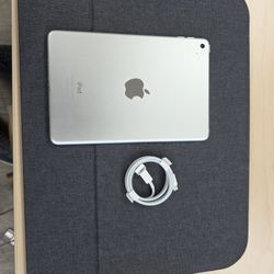 Ipad Mini 4th Gen.  128gb.  Wifi Only