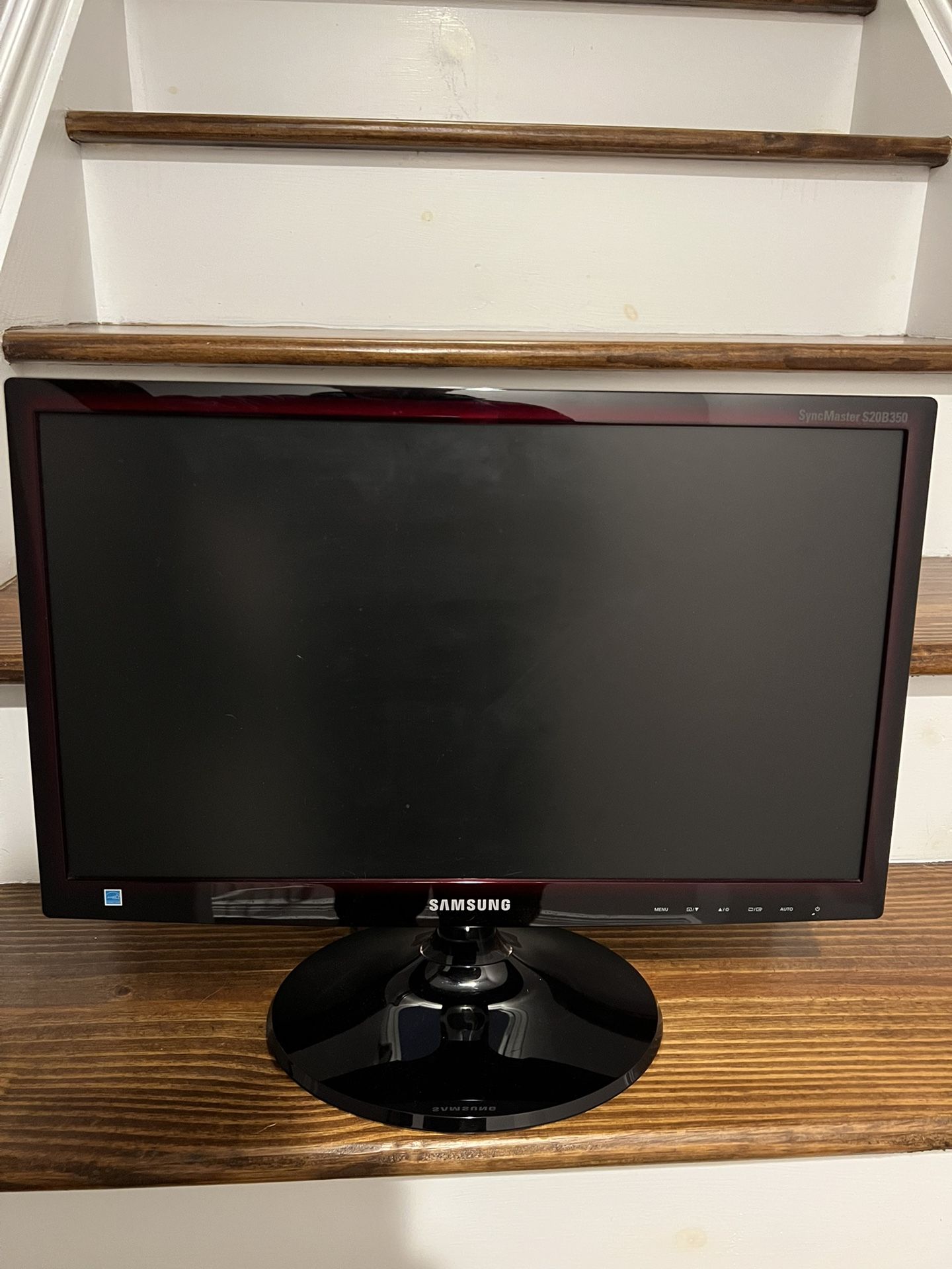 Computer monitor - 20inch