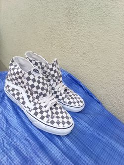 Brand new vans high top shoes 9.5