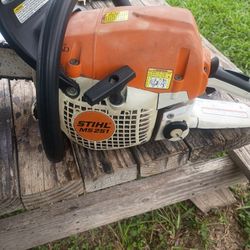 Chainsaw $195