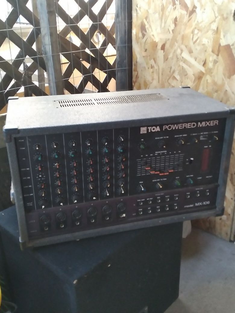 Powered Mixer