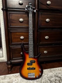 Ibanez GSRM20 miKro Short-Scale Bass Guitar