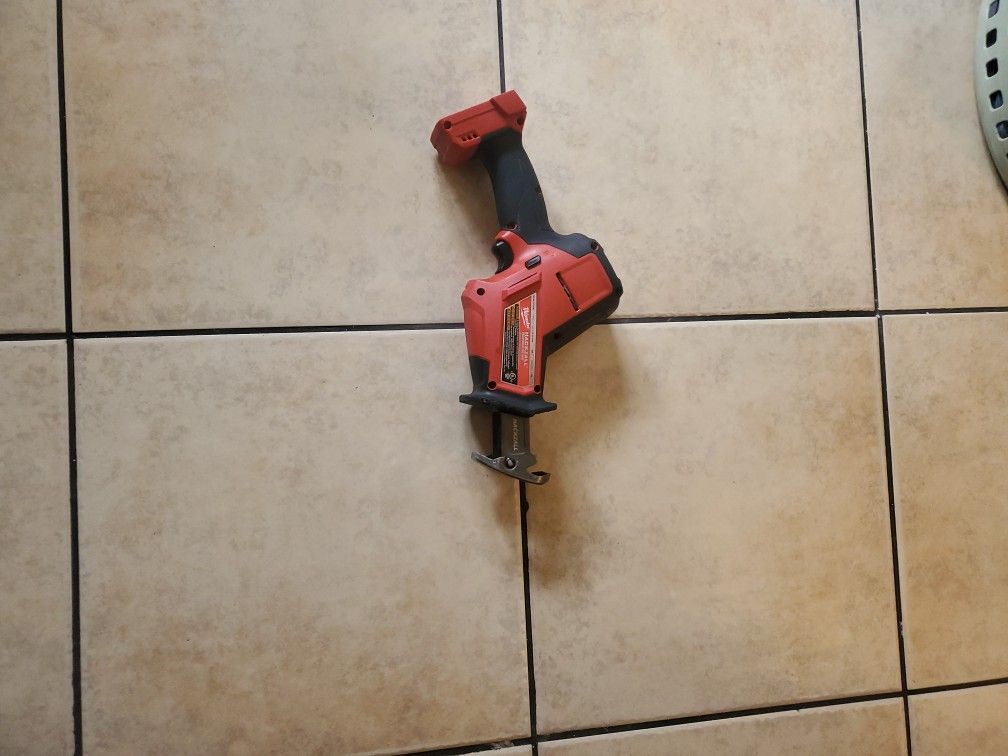 MILWAUKEE RECIPROCATING SAW 2719-20 USED