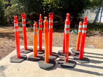 10 Construction Cones/Traffic Delineator Posts / Cones with Bases – $40