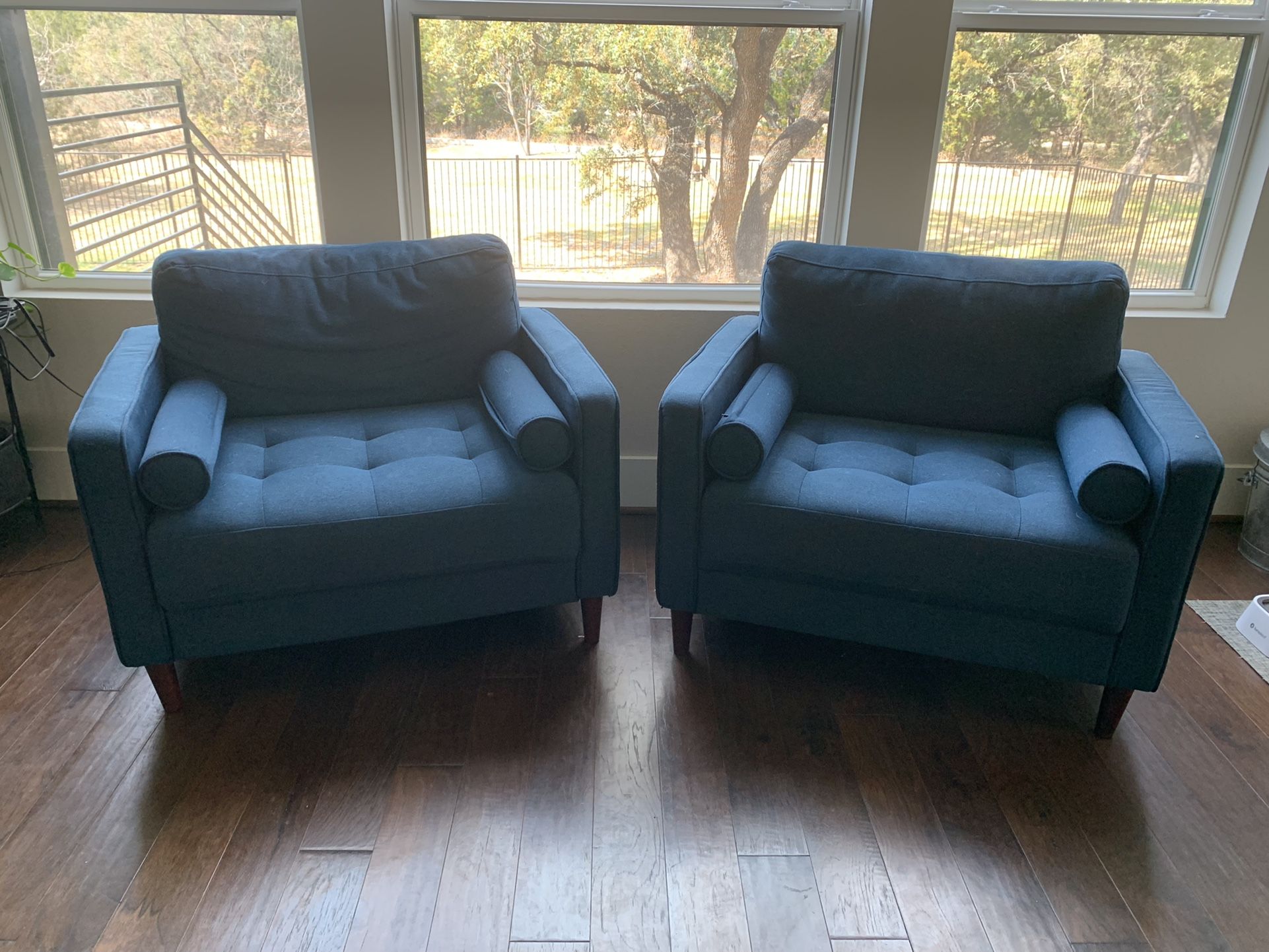 Set Of 2 Accent Chairs - Color:  Blue