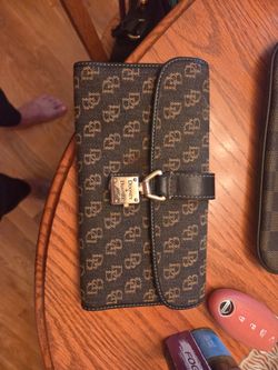 Dooney&Burke wallet