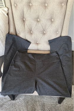 Mono b flare tummy control leggings for women. Size 3XL