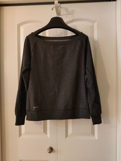 Nike dri-fit crew sweatshirt women M