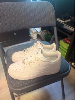 Air Force 1’s size 10