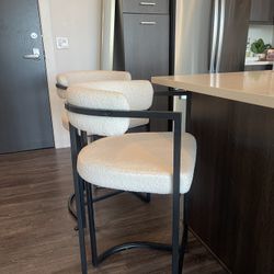 BOUCLE BAR STOOL SET