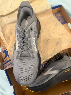 Brooks Adrenaline GTS Running Shoes