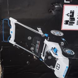 Hart 40-Volt Cordless 20-Inch Push Mower 
