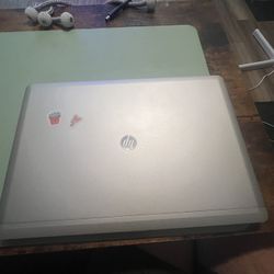 HP i5 512 Gb Ssd 8 Gb Ram Laptop